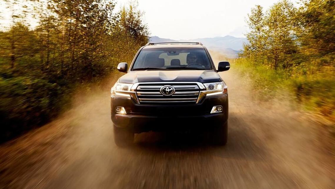 New Toyota Land Cruiser 300 Series 2021 could be in an awkward position without a V8