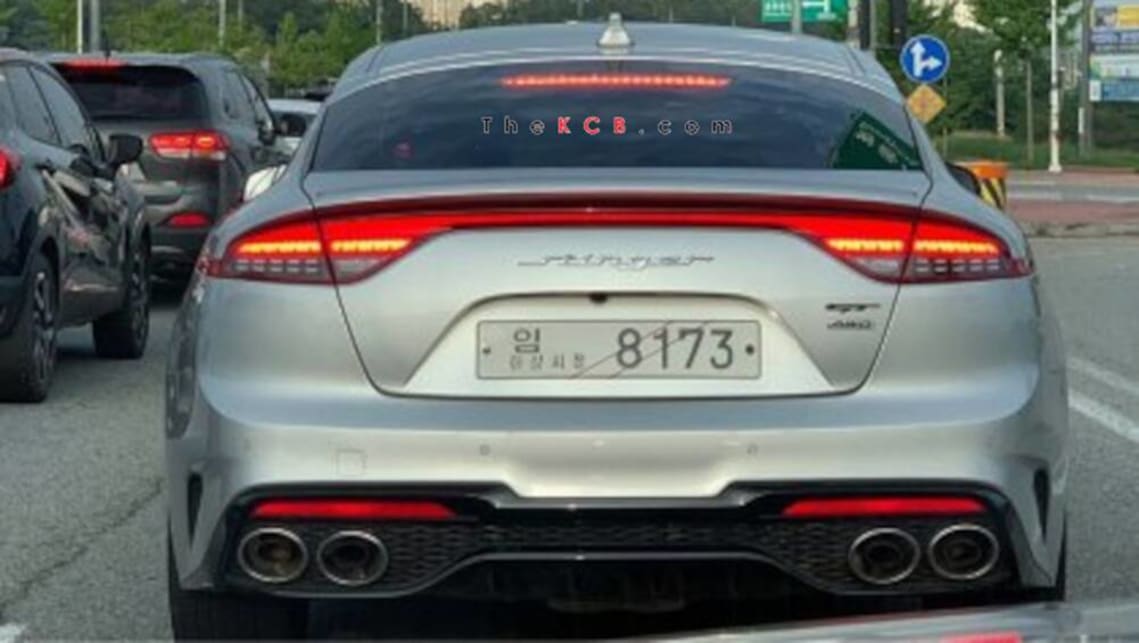 Kia Stinger 2021 spied undisguised! Aggressive new design to pair with more powerful twin-turbo V6: report